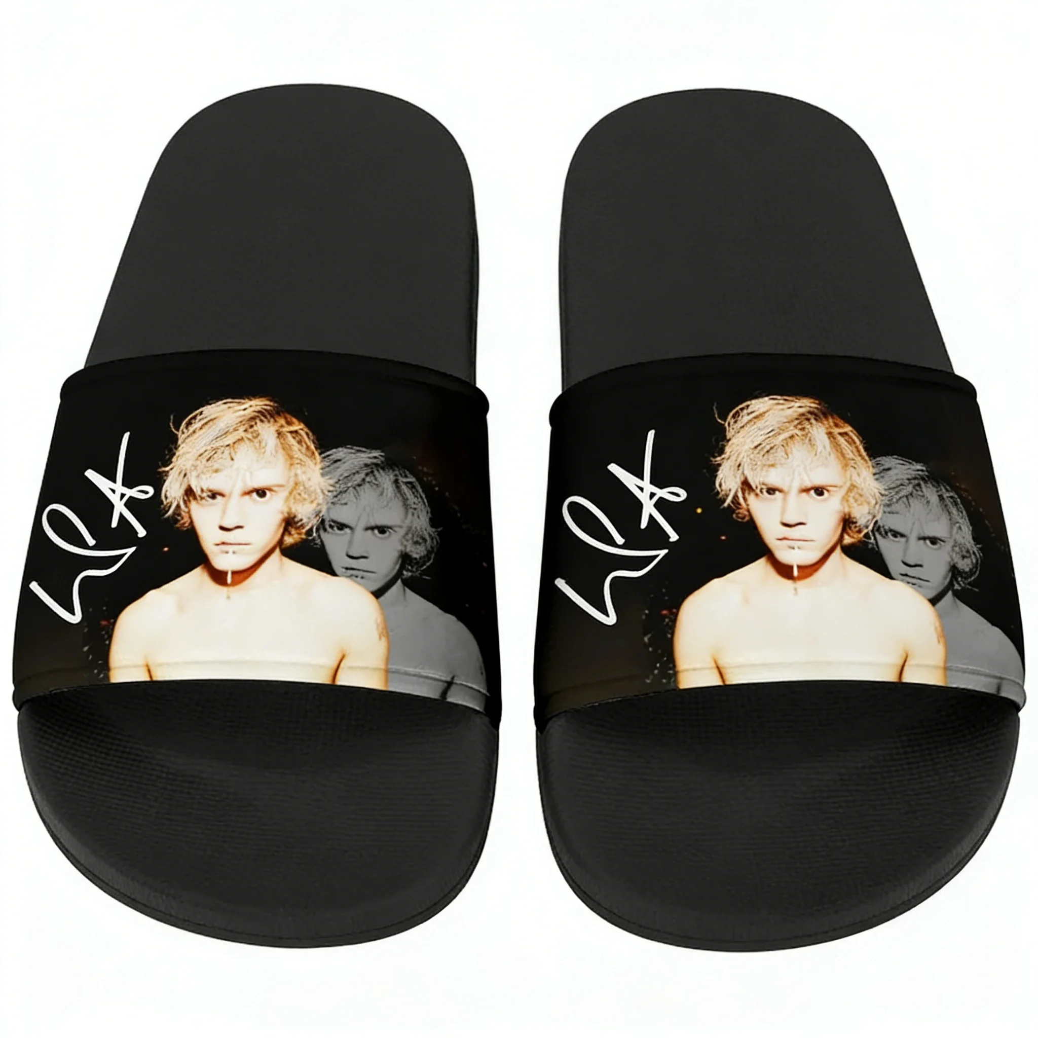 Evan Peters Actor Slippers Hom - огляд і ціна Outdoor Lighting For Your Home